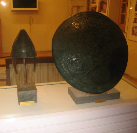 Artefakte parahistorike në Muzeun e Pejë